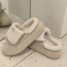 아디다스 그랜드 코트 뮬 어그 아이보리 JS4997