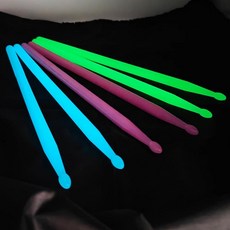 CashBeat 5A 나일론 드럼스틱 - 3쌍 팩 드럼 세트용 미끄럼 방지 야광 조명 스틱 전문 및 초보자 드러머 어린이 및 성인용 야광 튼튼한 드럼스틱 - 블루/그린/퍼, CashBeat 5A 나일론 드럼스틱 - 3쌍 팩, 드