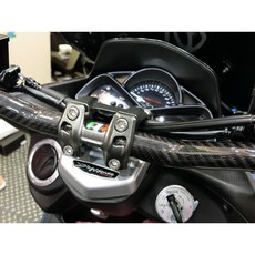 惡搞手工廠 二代 龍頭座 龍頭轉接座 龍頭座 固定座 車手座 手把座 粗把座 SMAX, 1個