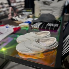 푸마 PUMA 터프 테라 PKI40217606 424903