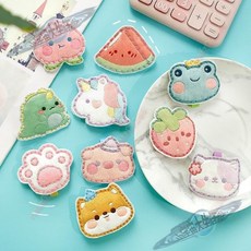 愛繡 刺繡DIY手工製作創意禮物，成人初學材料包，學生課間刺繡蘇繡繡花套件，小宇宙精選, 呱呱【送驅蚊扣+胸針】,無禮盒【送驅蚊扣+胸針】, 1個