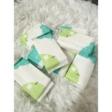 KOGI 宏瑋 迷你柔膚濕紙巾8片 壓縮洗臉巾20*20cm 電子發票, 1個, 濕紙巾*8片2026.05到期（單包）
