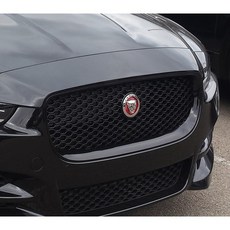 Jaguar 積架 XE X760 2016 on 全亮黑水箱罩, 1個