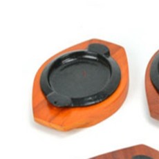 원형 스테이크철판 나무받침대 세트 1호 이안무역 무쇠주물팬 무쇠프라이팬