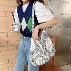 러브앤시티 플루티드 페이즐리 에코백