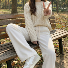 [시즌OFF] 라뜨에르 여성 기모 골덴 바지 코듀로이 와이드 밴딩 팬츠