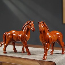 花梨木 黑檀木 紅花梨木 馬到成功 馬擺件, 如圖所示, 1個