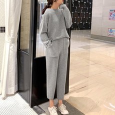 女款兩件式套裝 針織褲 鬆緊帶褲 唇領T恤