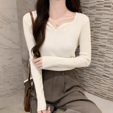 클레이스 티나 슬림골지 스퀘어넥 니트 스웨터