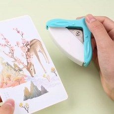 [다옴하우스] 모서리 라운딩 커터기 종이 사진 책 코팅물 표지 코너라운드커터 코너커터기, 랜덤, 1개