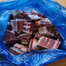[요기고기]HALAL 호주산 염소고기 전골 탕용 할랄 덩어리 업소용 가정용 저지방 Australian Goat Meat Goat Cubes Bone in, 1개, 1kg