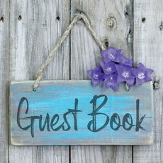 Guest Book: Sign In Visitor Log Book For Vacation Home Rental House Airbnb Bed And Breakfast Memo... Paperback, Teresa Rother, English, 9781953557377