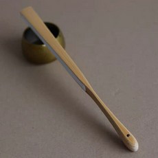 玉竹茄子頭摺扇, 如圖所示, 1個