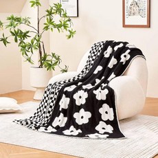 체크무늬 던지기 담요 더스티 블루 초소프트 니트 통기성 소파 침대 거실 장식용 아늑한 푹신한 리버서블 체커보드 플라워 퍼지 담요 50 x 60 인치, Black, Twin-60"x80"