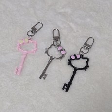 헬로키티 열쇠 모양 열쇠고리 키링 실버 핑크 블랙 키링 가방꾸미기