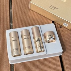 CNP RX 迷你護膚套裝, 1個, 童顏奇蹟再生4件套盒--現