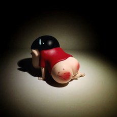 FATTYS emo 짱구 미니 피규어 홈 테이블 상판 장식품 차량용 장식품, 1개, 레드