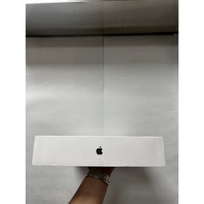 MacBook Pro M4 Pro 16 吋, 1個, 16INCH