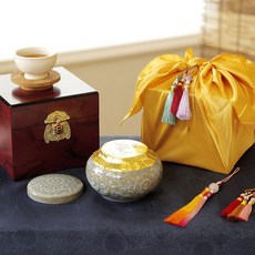 [지리산뱀사골] 사양벌꿀 아카시아 600g (진주당초도자기고가구선물용보자기), 1개, 단품