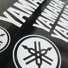 바이크 야마하(yamaha) 세트 스티커 / 20 cm x 17 cm 튜닝꾸미기레터링데칼커팅, 흰색(화이트), 1개