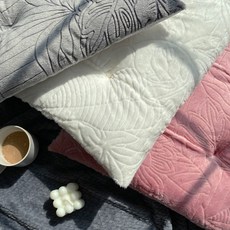 마리아 극세사 방석 사각 식탁 의자 사무실 쿠션 겨울 방석