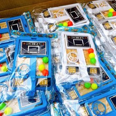 迷你桌面籃球機 掌上籃球 迷你籃球投籃遊戲 手指籃球機 籃球台桌遊 桌上投籃遊, 1個, 桌面籃球【顏色隨機】, 桌面籃球【顏色隨機】