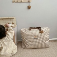 韓版容量幼兒園內資收納包，學生棉被包被子袋，換季衣物整理必備，大容量輕巧耐用, 1個, 卡其小熊號收納包,58*46*22CM