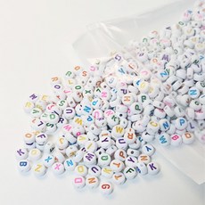 리빙릿 DIY 알파벳 이니셜 비즈 1000개 세트 라운드형 공예재료, 1세트, 화이트컬러