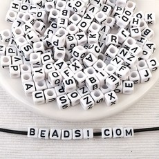 비즈아이 [678-51]알파벳비즈 아크릴이니셜 사각이니셜 6mm 화이트/블랙알파벳 10g(약60개)