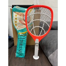 TOBISHI 三層安全電網可立捕蚊拍KC-16S電蚊拍 捕蚊拍 捕蚊燈 三層安全電網設計, 橘，綠二色隨機出貨