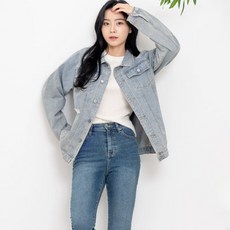 빈티지한 20대여성 데일리 워싱청자켓 커플룩