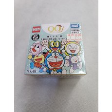 TOMICA 哆啦A夢90週年紀念合金車，可愛卡通造型，迷你收藏展示, 隨機, 1個