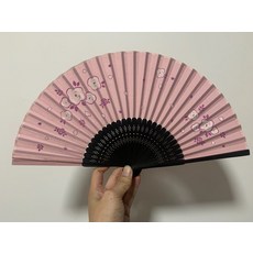 粉色花草扇面絹扇子, 如圖所示, 1個