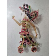 皮影戲 哪吒 人物 牛皮雕刻手工上色 仿古色 非遺 高35cm, 如圖所示, 1個