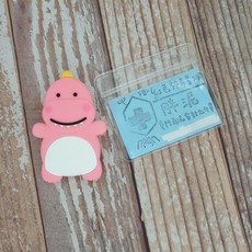 紅色神奇星球 恐龍西瓜狗狗北極熊造型識別證易拉扣 護理師醫師學生伸縮證件夾, 1個