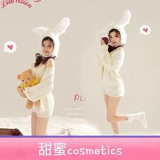 甜蜜cosmetics 影樓秋冬新款聖誕新年寫真主題服裝可愛兔年個性少女藝術照攝影服, 白色仿水貂絨吊帶十褲子,M碼一80斤一110斤