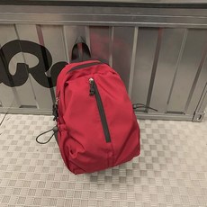 旅遊小型輕便揹包新款登山包旅行休閒戶外大學生簡約雙肩包書包, 酒紅色