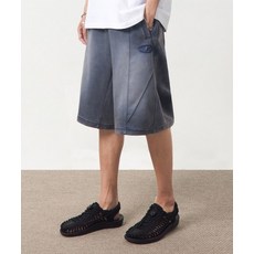 DIMITRI BLACK VLAD 컷오프 아플리케 버뮤다 스웻 팬츠_피그먼트 네이비 306987