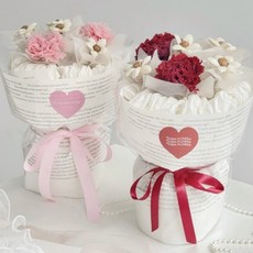 Floraflower 永生康乃馨泡泡花束－抱抱小棉襖 (2款) 母親節禮物 永生花束 康乃馨花束 精美禮物 生日, 粉米,不加購