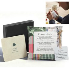 SURDOCA Prayer Quilt with Cross Inside & Greeting Card Handmade Pocket in Gift Box Christian Get, 무티, 1
