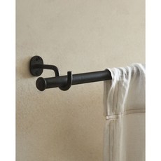 자라홈 브랜드관 메탈 커튼봉 브라켓 46138077800, 11 x 6 x 3 cm, 블랙