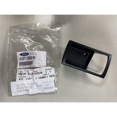FORD METROSTAR 內把手座 內把手框 LK1S71 F22620 BA, 1個, 左邊