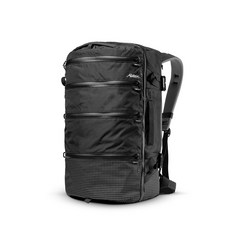 Matador 登山背包，輕量化設計，多收納空間，耐磨材質，舒適背負, 黑色