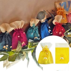 설 명절 새해 선물 답례품 파우치 다용도 외국인 기념 간식 노랑 복주머니