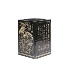 博古珍藏 天然和闐碧玉籽料松下賢士玉筆筒 款乾隆年製．早期收藏．老件文物．附收藏錦盒, 1個