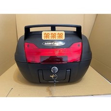 萬華架架架 萬里豪 後行李箱置物箱 漢堡箱 機車置物箱 機車收納箱E60，加厚耐磨，大容量收納