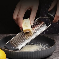 눈꽃치즈 만들기 치즈 그레이터 와이드형 치즈강판 고급요리 치즈갈기 치즈데코 조리도구