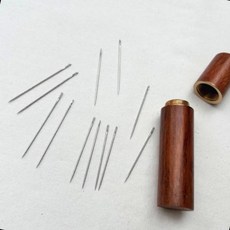 원터치 자동 바늘꿰기 케이스 휴대용 손바느질 도구함 재봉틀용, 1개, 상세페이지 참조