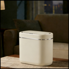 미니 자동 휴지통은 사무실 개인용으로 적합하며 비접촉 센서 작동으로 일상 방수 냄새 차단 기능, 크림색