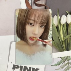 aespa 聖誕隨機小卡 金玟庭 (Winter) 貓爪冬 軟糖冬, 1個, 圣誕軟糖冬